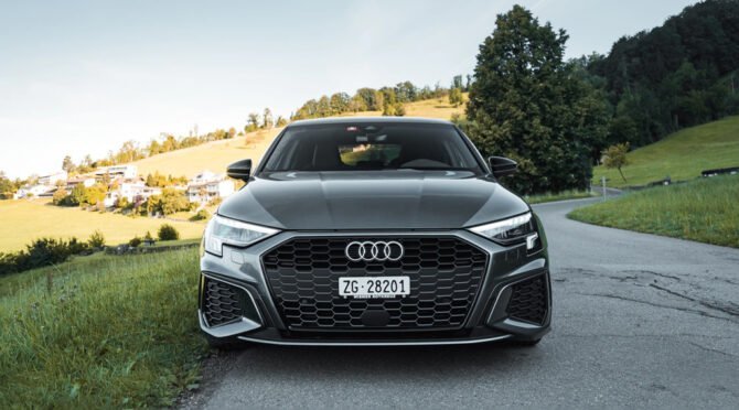 Audi A8 4-door sedan silver
